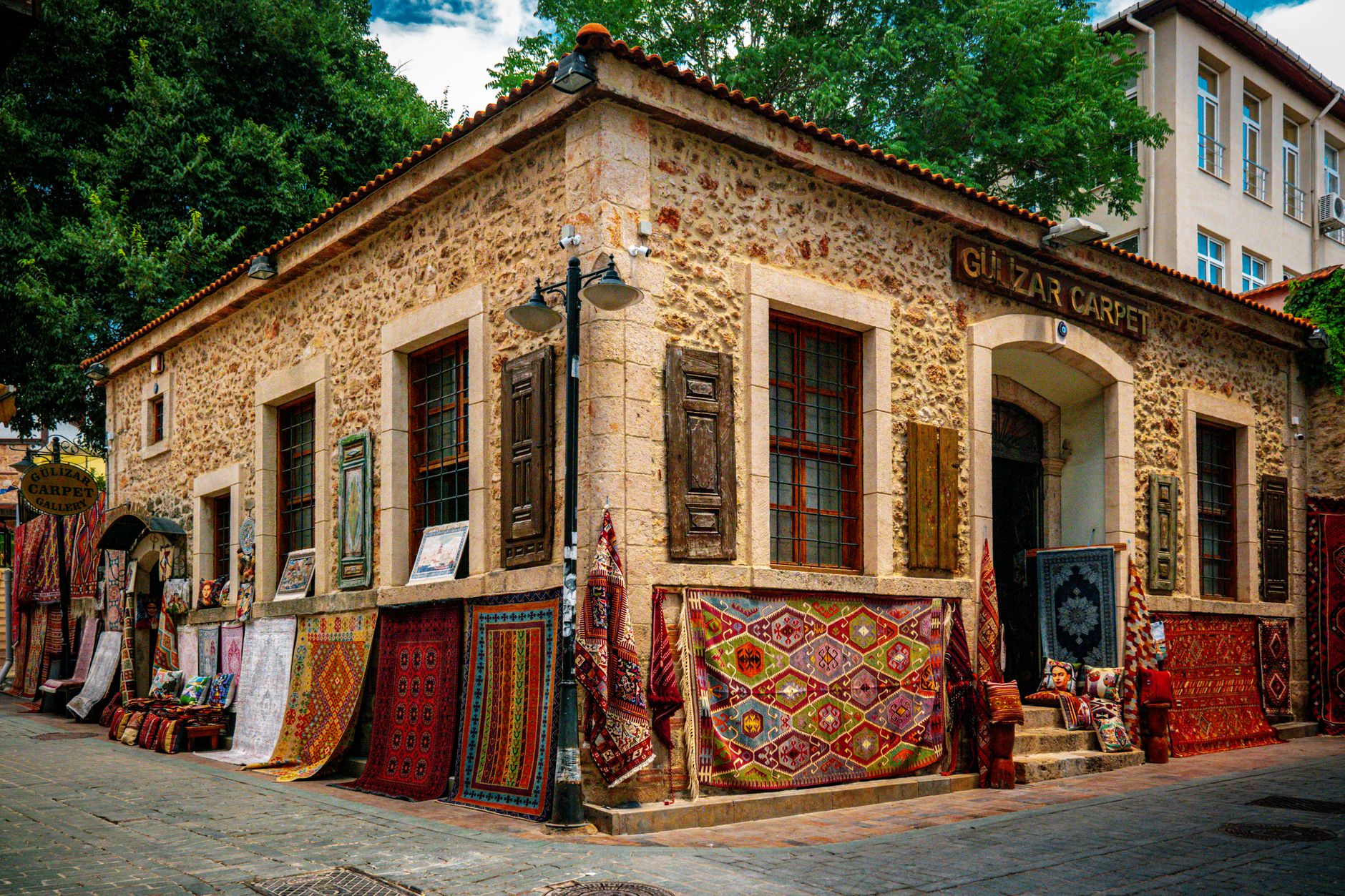 R&B Oto Lastik Yerel İşletme fotoğrafı 6